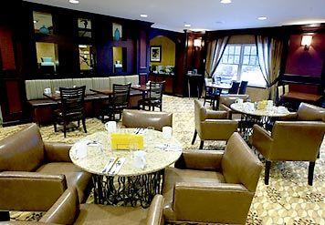 Courtyard Marriott Placid Hotel 3*