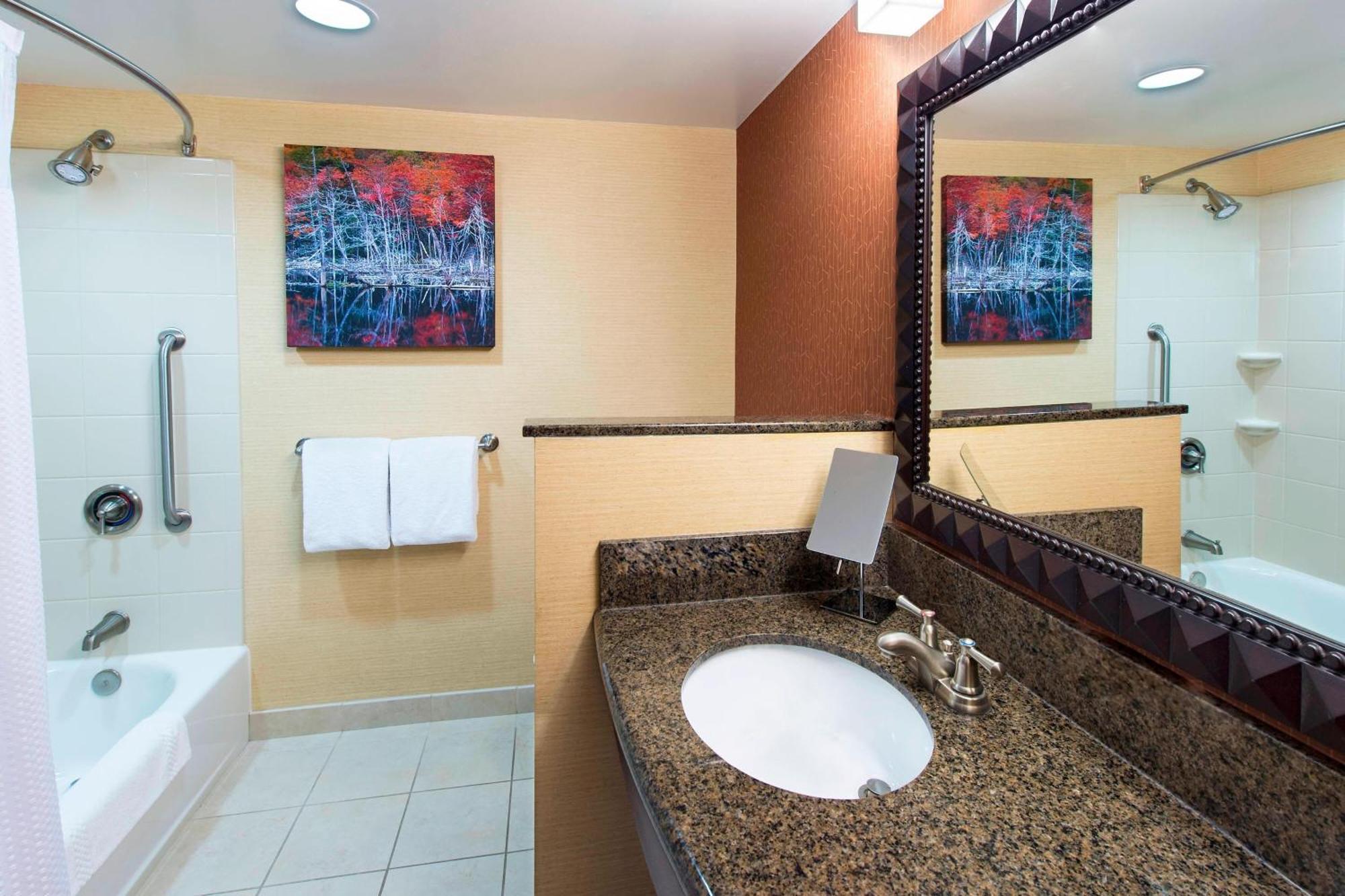 Courtyard Marriott Placid Hotel Lake Placid