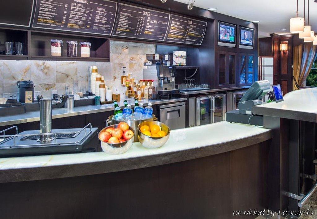 Courtyard Marriott Placid Hotel 3*